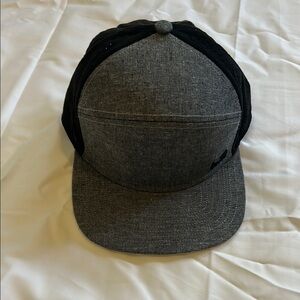 Melin Trenches Gray and Black Men's Cap